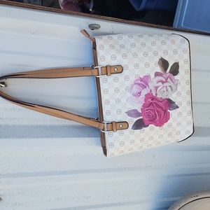 Giani Bernini purse flower print